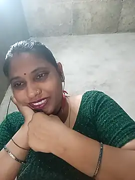 Snapshot of Sandhya_x chatting on 10-16-25, 06:42 Sandhya x online show from 10-16-25, 06:42