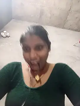 Snapshot of Sandhya_x chatting on 10-24-25, 04:58 Sandhya x online show from 10-24-25, 04:58