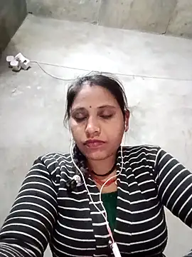 Snapshot of Sandhya_x chatting on 11-07-25, 06:52 Sandhya x online show from 11-07-25, 06:52