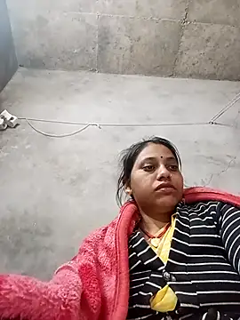 Snapshot of Sandhya_x chatting on 11-18-25, 08:19 Sandhya x online show from 11-18-25, 08:19