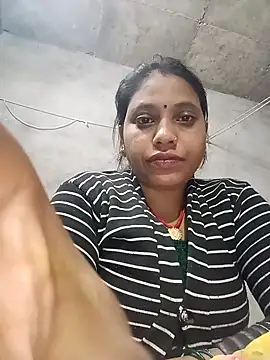 Snapshot of Sandhya_x chatting on 11-19-25, 02:44 Sandhya x online show from 11-19-25, 02:44