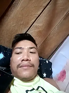 Hottie pinoy21 online show from 09-20-25, 04:35