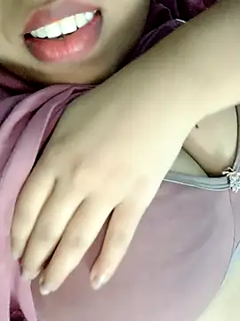 SpicyLaila007 online show from 10-03-25, 10:45