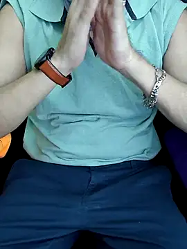 chocolate alone online show from 10-10-25, 08:24