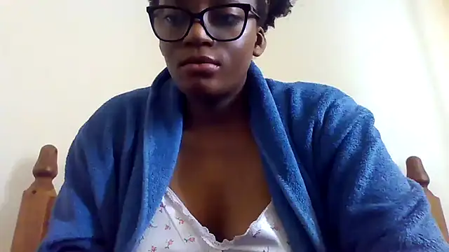 Snapshot of SexyGemBeautyX chatting on 09-13-25, 05:24 SexyGemBeautyX online show from 09-13-25, 05:24