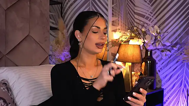 EvaRhea online show from 01-14-26, 03:56