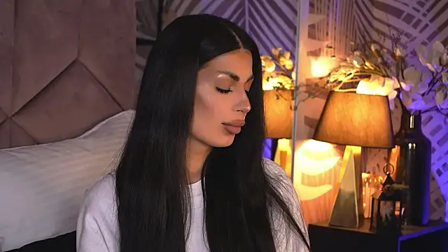 Snapshot of EvaRhea chatting on 02-06-26, 04:17 EvaRhea online show from 02-06-26, 04:17