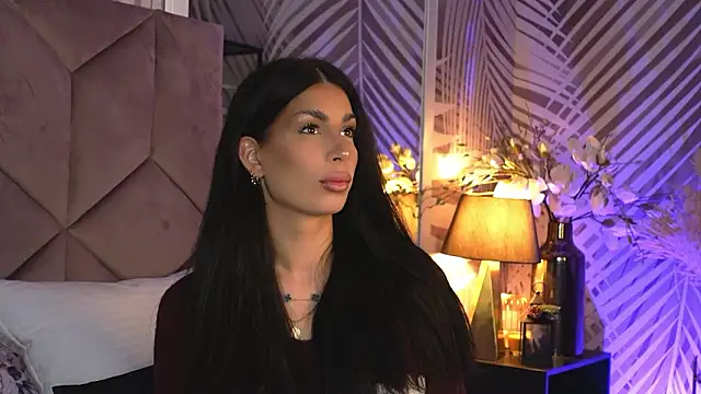 Snapshot of EvaRhea chatting on 02-13-26, 03:57 EvaRhea online show from 02-13-26, 03:57