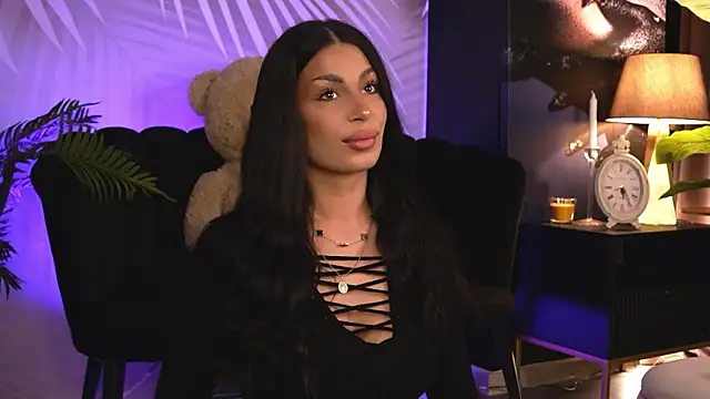 Snapshot of EvaRhea chatting on 02-19-26, 03:57 EvaRhea online show from 02-19-26, 03:57