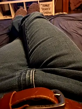 Snapshot of Horny_mummy chatting on 11-26-25, 03:46 Horny mummy online show from 11-26-25, 03:46