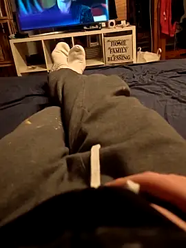 Snapshot of Horny_mummy chatting on 12-05-25, 07:54 Horny mummy online show from 12-05-25, 07:54