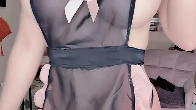 Snapshot of MaiLiiil chatting on 10-07-25, 04:20 MaiLiiil online show from 10-07-25, 04:20