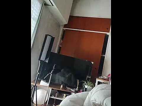 Snapshot of Jess_tattoo11 chatting on 11-22-25, 06:29 Jess tattoo11 online show from 11-22-25, 06:29