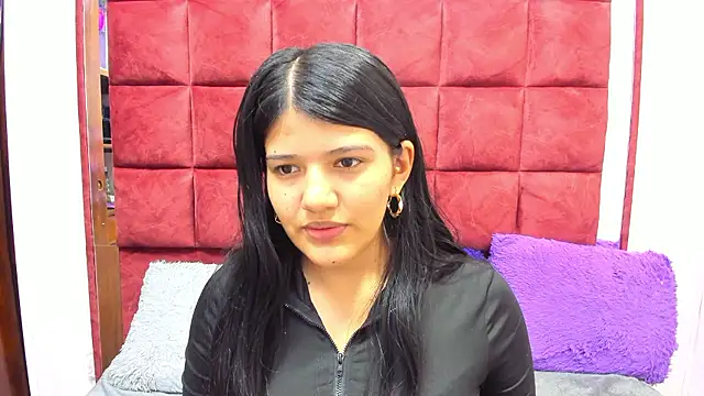 Snapshot of AANGELADIAZZ chatting on 11-08-25, 02:01 AANGELADIAZZ online show from 11-08-25, 02:01