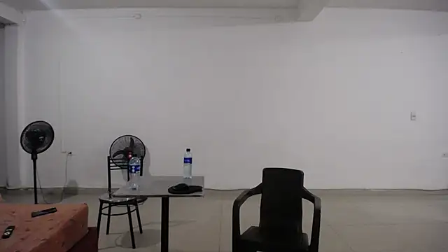 yohacriss online show from 10-28-25, 05:44