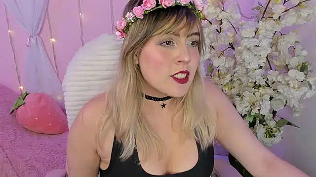 Jenny Wolridge  online show from 02-19-26, 03:24