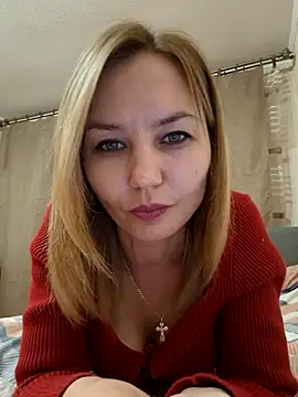 VeroLoverx online show from 10-15-25, 04:18