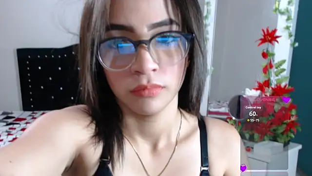 Coraline Playful online show from 09-16-25, 12:06