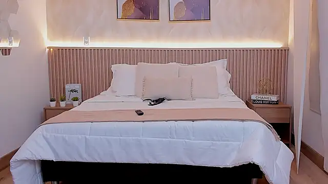 Snapshot of ZafiraRusso chatting on 09-13-25, 04:29 ZafiraRusso online show from 09-13-25, 04:29