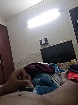 indiankiing online show from 11-04-25, 02:05