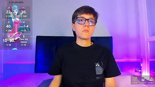 Tsuki Maru online show from 11-14-25, 08:07