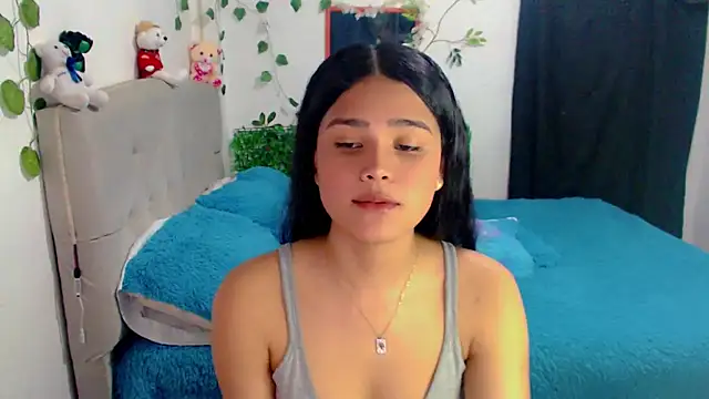Chiara latina online show from 09-22-25, 11:40