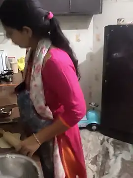 annawilson100792 online show from 11-07-25, 02:06