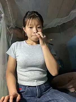 Snapshot of Mai_bb chatting on 11-07-25, 03:06 Mai bb online show from 11-07-25, 03:06