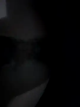 Snapshot of Everyda chatting on 10-24-25, 02:41 Everyda online show from 10-24-25, 02:41