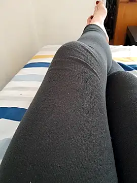 Snapshot of claradominafeet0 chatting on 12-17-25, 12:44 claradominafeet0 online show from 12-17-25, 12:44