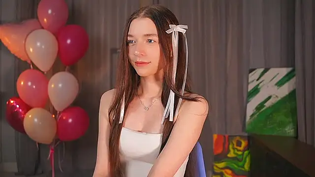 RoxieBolich online show from 10-09-25, 01:42