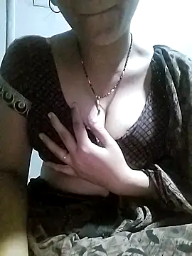 Snapshot of Hottestgirll chatting on 11-02-25, 07:27 Hottestgirll online show from 11-02-25, 07:27