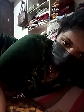 Snapshot of swetha01430 chatting on 09-10-25, 05:57 swetha01430 online show from 09-10-25, 05:57