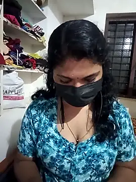 Snapshot of swetha01430 chatting on 09-21-25, 05:36 swetha01430 online show from 09-21-25, 05:36
