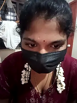 Snapshot of swetha01430 chatting on 09-25-25, 04:11 swetha01430 online show from 09-25-25, 04:11