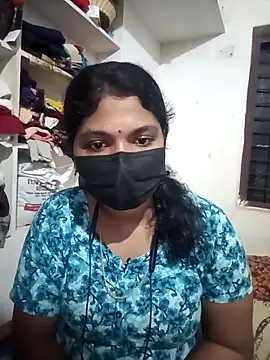 Snapshot of swetha01430 chatting on 10-08-25, 04:04 swetha01430 online show from 10-08-25, 04:04