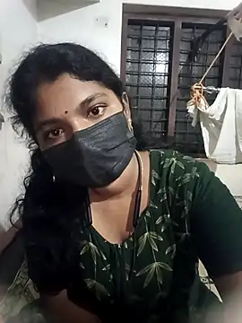 Snapshot of swetha01430 chatting on 10-10-25, 04:39 swetha01430 online show from 10-10-25, 04:39