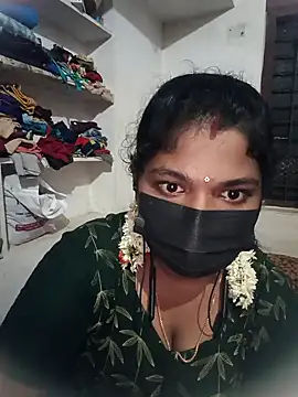 Snapshot of swetha01430 chatting on 10-15-25, 05:02 swetha01430 online show from 10-15-25, 05:02