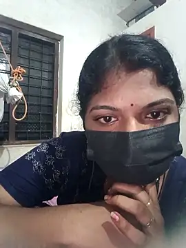 Snapshot of swetha01430 chatting on 10-18-25, 04:19 swetha01430 online show from 10-18-25, 04:19