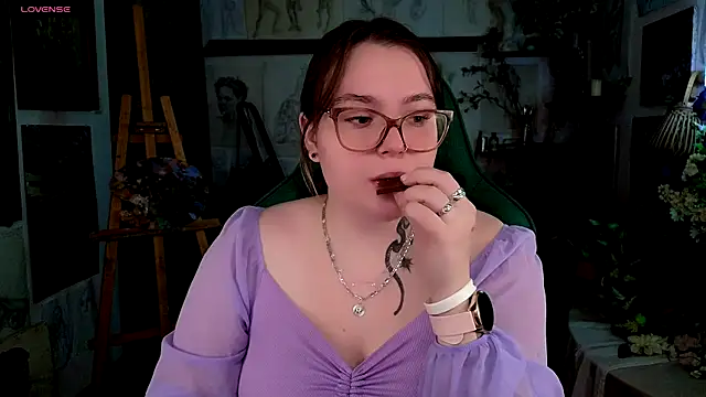 KatrinClark online show from 09-08-25, 04:39