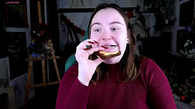 KatrinClark online show from 11-08-25, 04:29