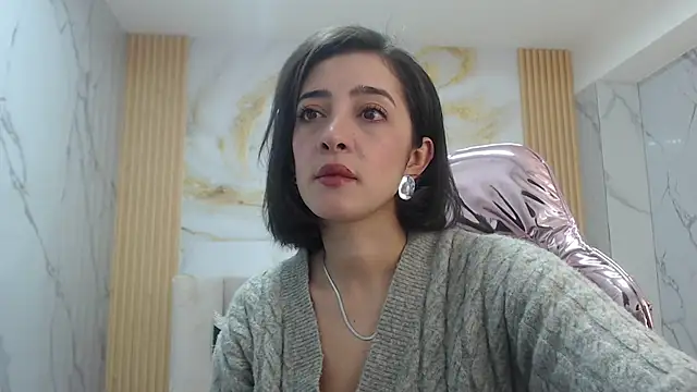 sara lopez s online show from 11-20-25, 01:22