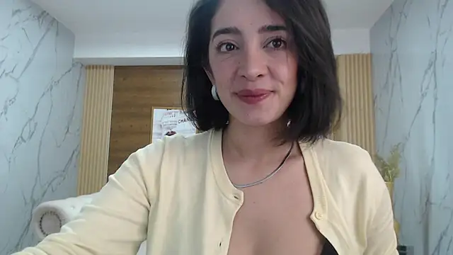 sara lopez s online show from 03-26-26, 01:49