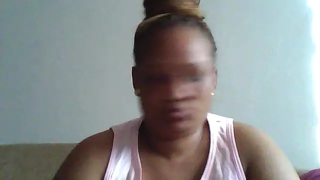 Yellobonepussy online show from 09-13-25, 12:16
