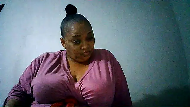 Yellobonepussy online show from 09-26-25, 06:01
