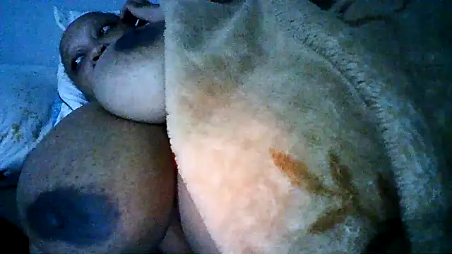 Yellobonepussy online show from 09-30-25, 01:32