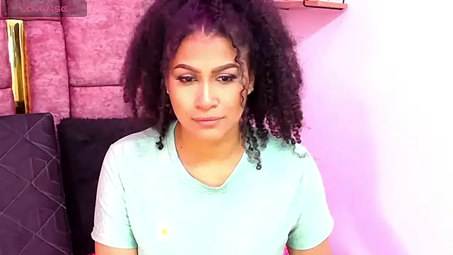 AYSHA WATSON online show from 10-15-25, 01:11