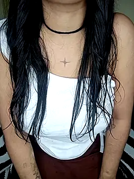 CrazyN Love online show from 09-08-25, 06:51