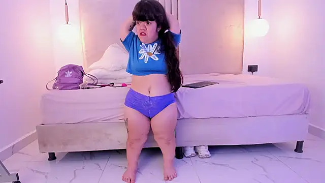 Snapshot of PamelaBonnet_mml chatting on 10-18-25, 07:14 PamelaBonnet mml online show from 10-18-25, 07:14