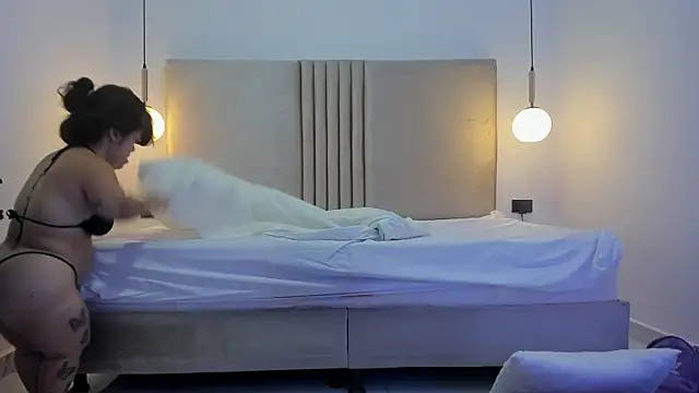 Snapshot of PamelaBonnet_mml chatting on 11-10-25, 08:08 PamelaBonnet mml online show from 11-10-25, 08:08